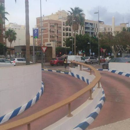 Precioso Piso En Almeria Centro Con Parking Gratis エクステリア 写真
