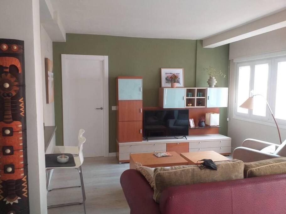 Precioso Piso En Almeria Centro Con Parking Gratis エクステリア 写真