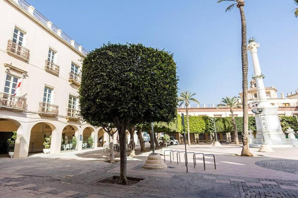 Precioso Piso En Almeria Centro Con Parking Gratis エクステリア 写真